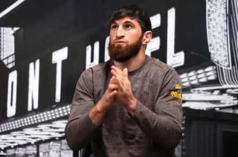  Magomed Ankalaev Fought Pereira With a Broken Rib Because He Didn't Want to Let the UFC Down