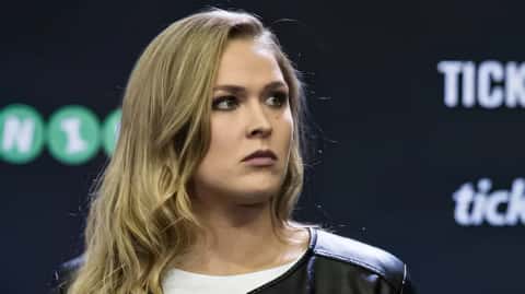 Rousey Said the White House Card Sucks. Three Weeks Out She Might Be Right